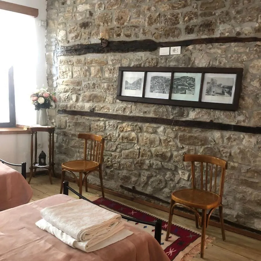 Guest House Anastas Berat 0*,